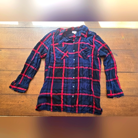 Isabel Maternity Red, Blue, and Black Plaid Button-Up Longsleeve XL Shirt - Picture 2 of 3